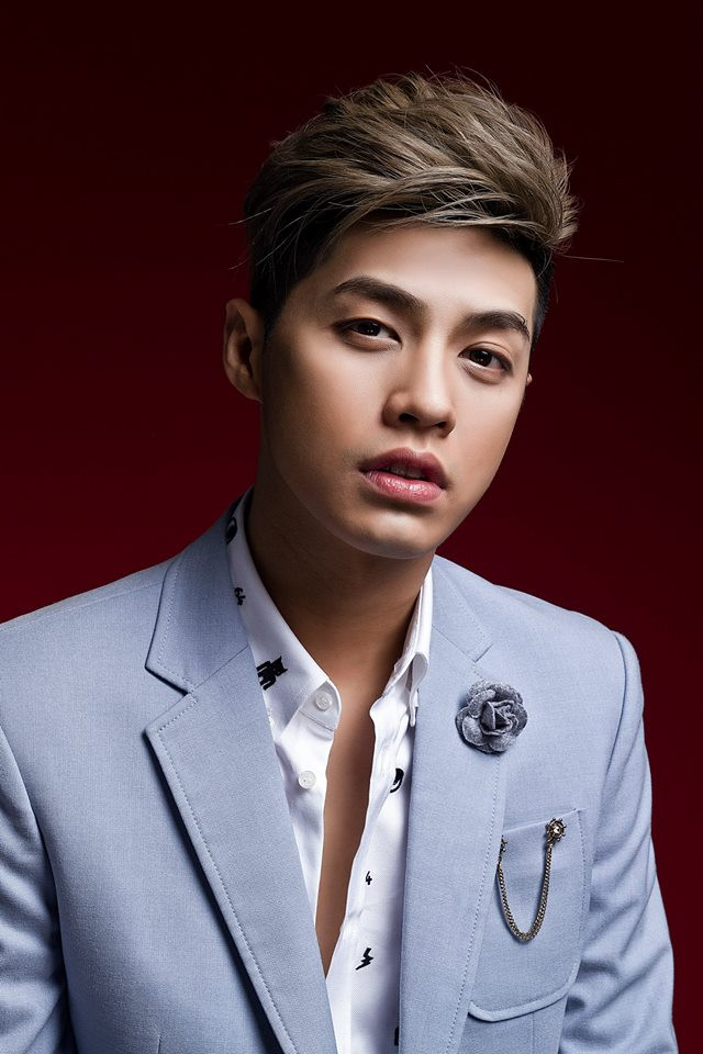 Giật mình ảnh quá khứ "quê một cục" của dàn mỹ nam hàng đầu showbiz Việt ảnh 1 Giật mình ngắm hình ảnh quá khứ quê một cục của dàn mỹ nam hàng đầu showbiz Việt-1