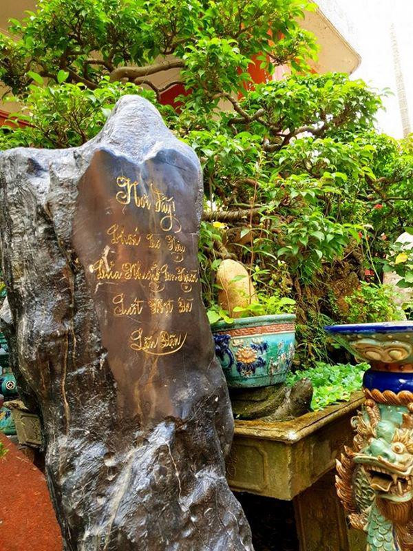 Đời tư kín bưng, Văn Anh– Tú Vi vừa lộ bí mật căn nhà ngập đồ cổ ít ai sánh bằng ảnh 3 Empty