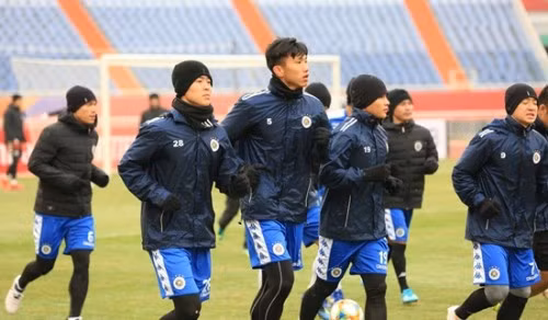 Hà Nội FC được treo thưởng 4 tỷ nhưng đối thủ còn được hứa thưởng 