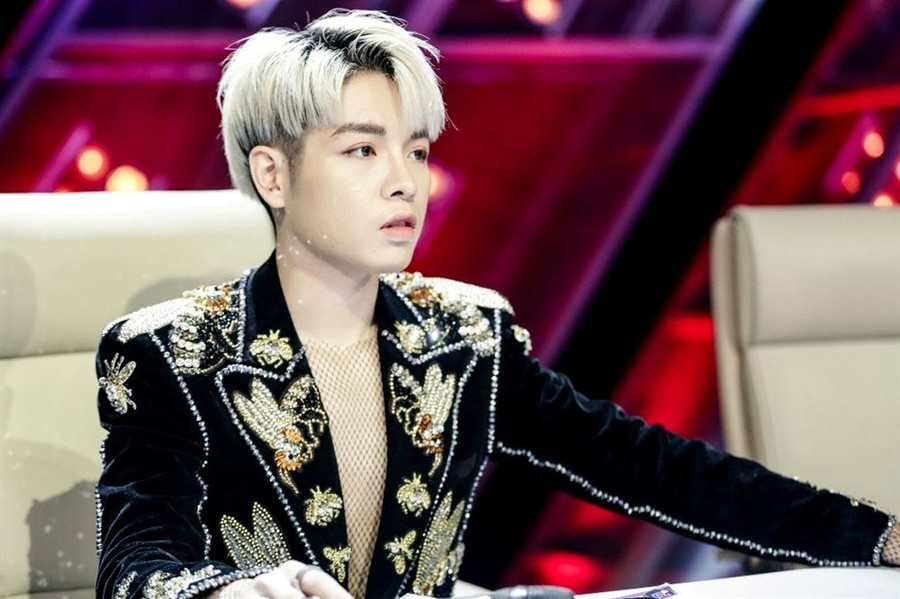 Giật mình ảnh quá khứ "quê một cục" của dàn mỹ nam hàng đầu showbiz Việt ảnh 14 Giật mình ngắm hình ảnh quá khứ quê một cục của dàn mỹ nam hàng đầu showbiz Việt-14