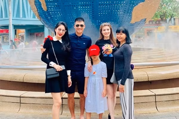 Những cặp đôi gương vỡ lại lành và có happy - ending trong Vbiz