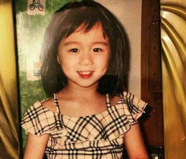 kem bo 78 tuoi, be gai nay sinh ra da co hang tram ty, lon len cuc xinh dep - 1