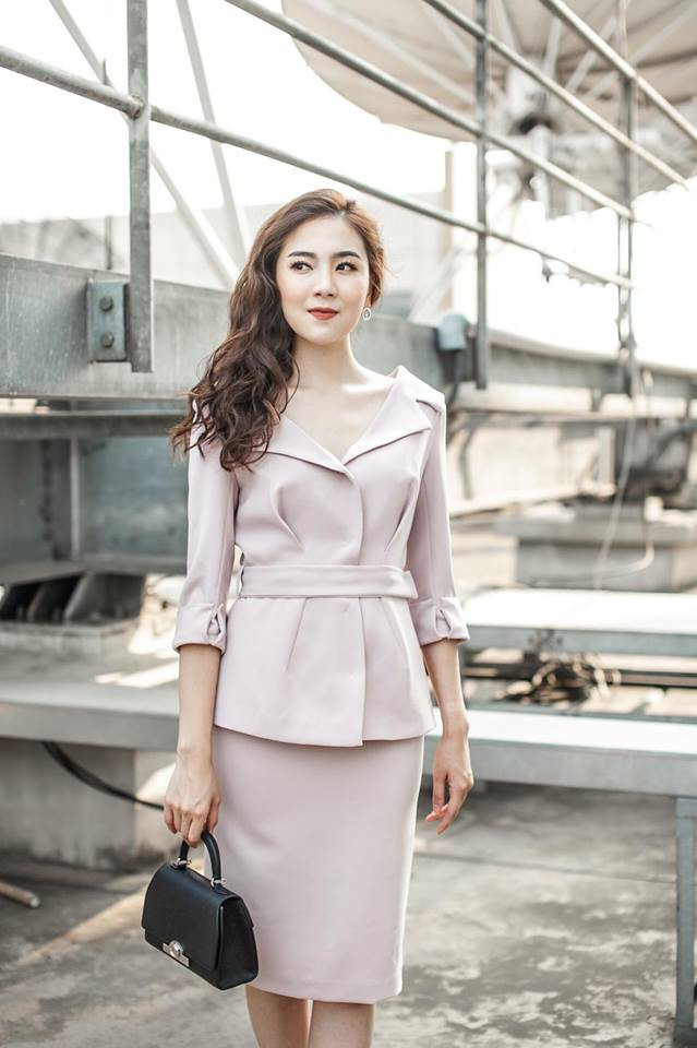 Cuộc sống trái ngược nhau của 2 nữ BTV xinh đẹp, nổi tiếng - Ảnh 6. Cuộc sống trái ngược nhau của 2 nữ BTV xinh đẹp, nổi tiếng - Ảnh 6.