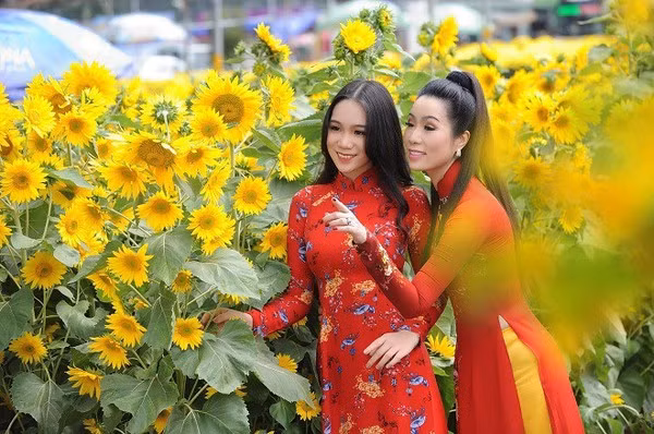 Con gái NSƯT Trịnh Kim Chi 16 tuổi bất ngờ "lột xác" xinh như hot girl