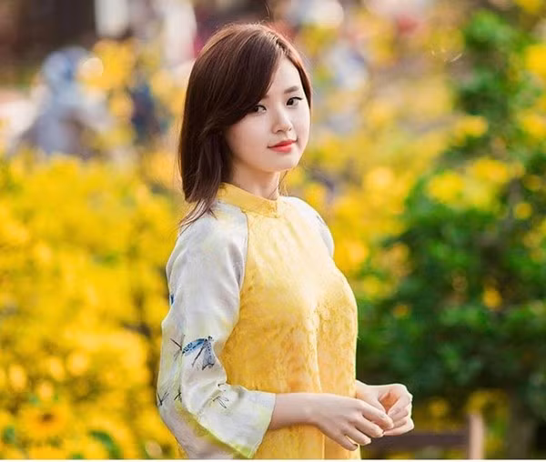 Chia tay Primmy Trương, Phan Thành đăng status nhớ chuyện tình 7 năm với Midu?