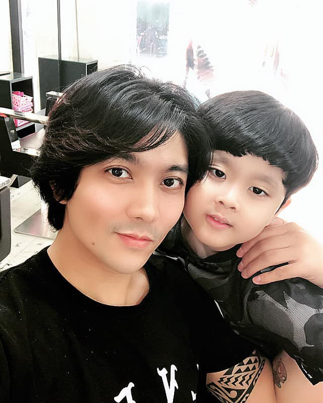 44478147_1993424280726703_2484903150721433600_n 44478147_1993424280726703_2484903150721433600_n