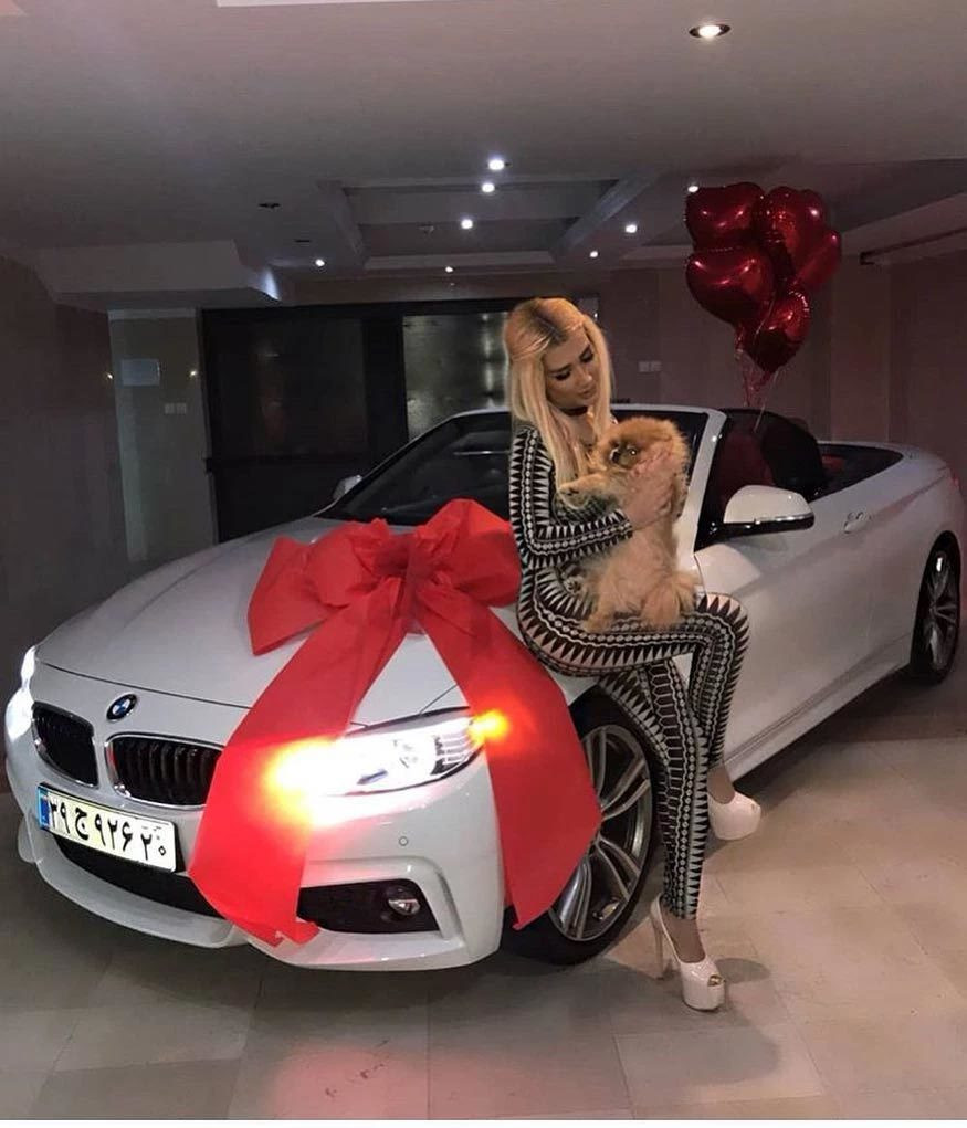 Hội con nhà giàu thế giới đua nhau khoe quà Lễ tình nhân ảnh 3 Hội con nhà giàu thế giới đua nhau khoe quà Lễ tình nhân-3