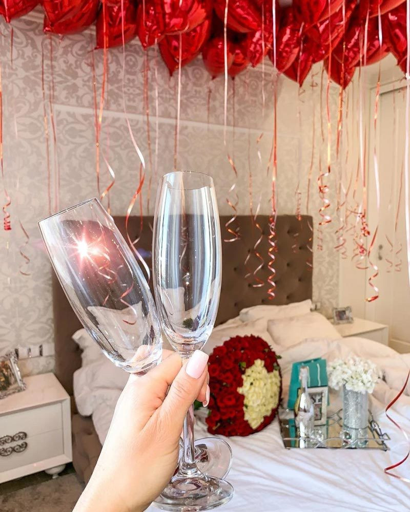 Hội con nhà giàu thế giới đua nhau khoe quà Lễ tình nhân ảnh 8 Hội con nhà giàu thế giới đua nhau khoe quà Lễ tình nhân-8