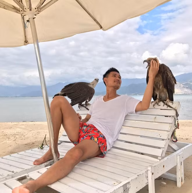 Bất ngờ trước sự thay đổi ngoại hình của bạn trai cũ Hoa hậu Kỳ Duyên sau khoảng 2 năm chia tay-8