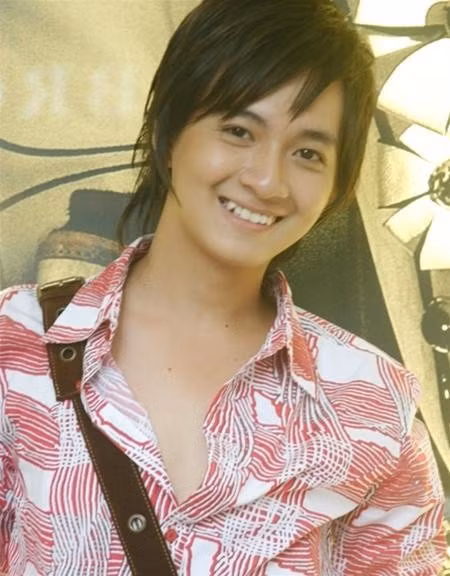 Giật mình ngắm hình ảnh quá khứ quê một cục của dàn mỹ nam hàng đầu showbiz Việt-22