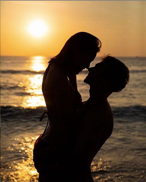 Sau ngày Valentine, điểm danh loạt sao Việt may mắn 