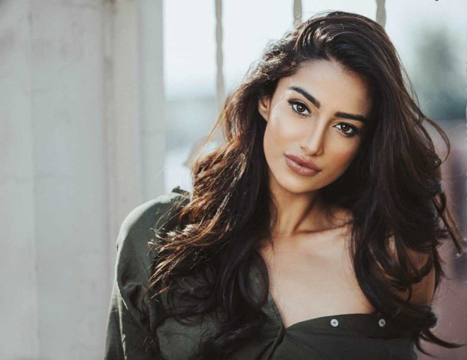 Nhan sắc đỉnh cao của mỹ nhân vừa trở thành