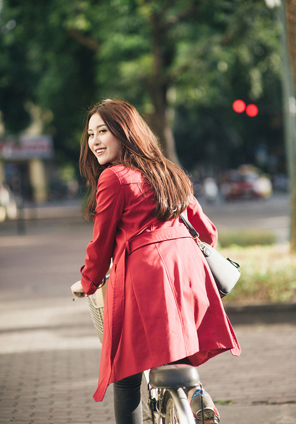 Hà Lade - Từ hot girl thành người mẫu chuyên nghiệp ảnh 2 Hà Lade - Từ hot girl thành người mẫu chuyên nghiệp ảnh 2