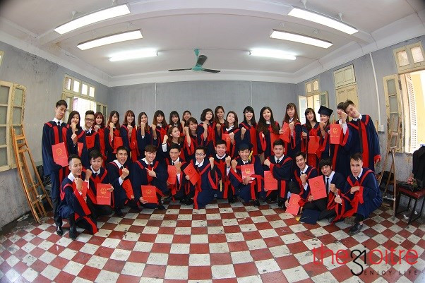 khung cảnh lớp học đơn giản cũng trở lên lung linh hơn khung cảnh lớp học đơn giản cũng trở lên lung linh hơn