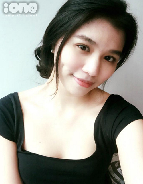 Làn da trắng mịn của Nhiên khi không make-up. co-nang-du-hoc-sinh-chan-dai-mat-xinh-nhu-hoa-hau-3