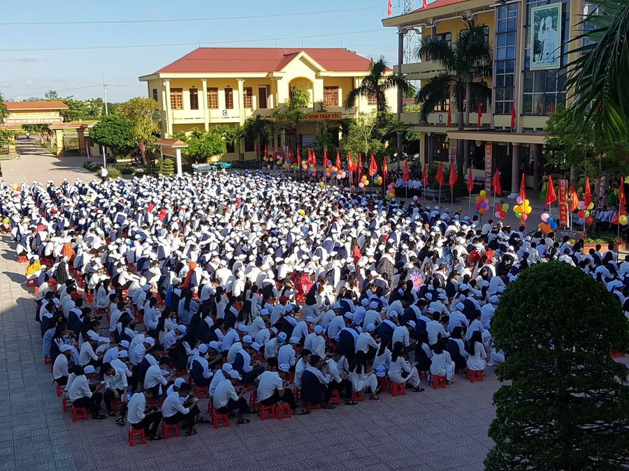 Các thế hệ học sinh Trường THPT Trần Phú ngày càng thành đạt.