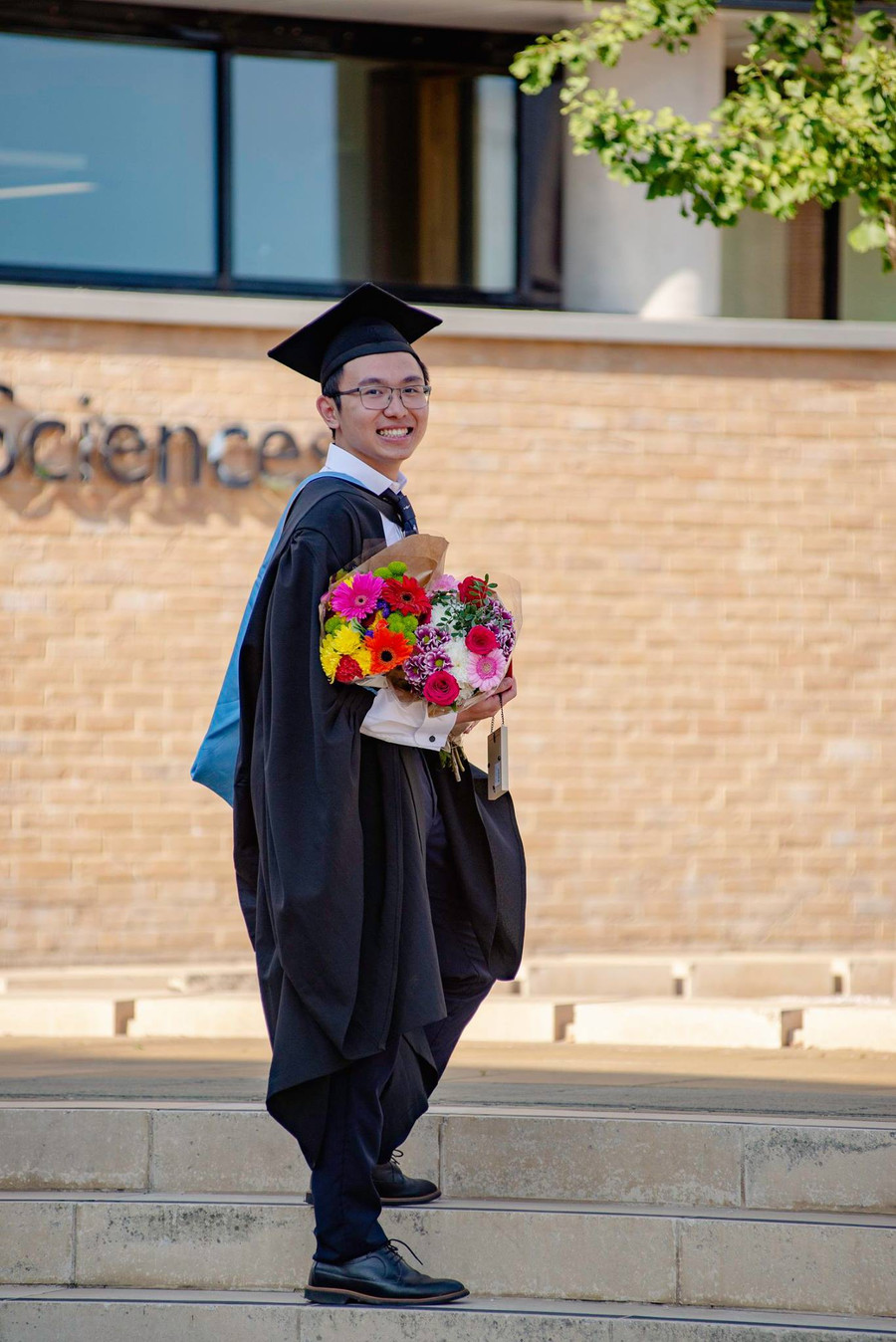 Những anh chàng trong mơ của các cô gái: Đẹp trai, 2 lần giành HCV Olympic Quốc tế, học thẳng lên Tiến sĩ không cần qua Thạc sĩ - Ảnh 6. Những anh chàng trong mơ của các cô gái: Đẹp trai, 2 lần giành HCV Olympic Quốc tế, học thẳng lên Tiến sĩ không cần qua Thạc sĩ - Ảnh 6.