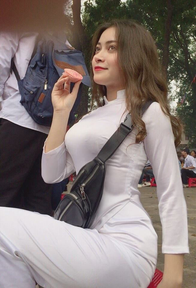 Vì vẻ bề ngoài nổi bật, nữ sinh Hà Nội 18 tuổi luôn bị hiểu lầm từ bé đến lớn - Ảnh 8. Vì vẻ bề ngoài nổi bật, nữ sinh Hà Nội 18 tuổi luôn bị hiểu lầm từ bé đến lớn - Ảnh 8.