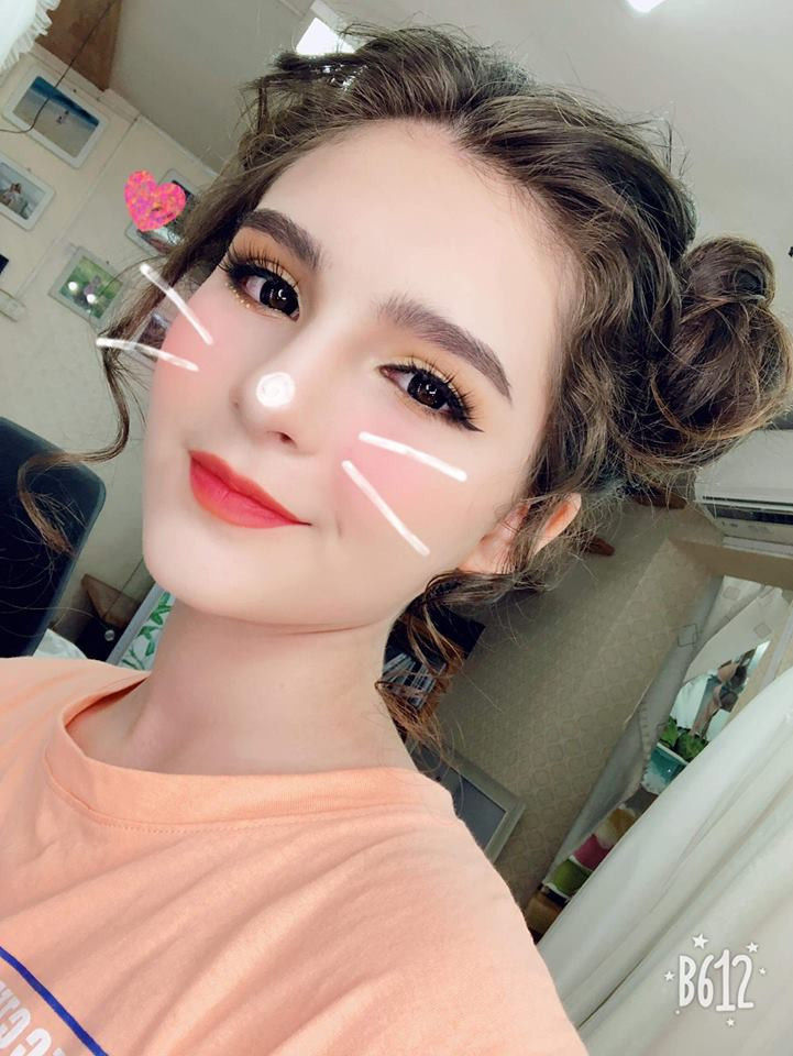 Cô bạn lai Việt - Nga xinh như búp bê đang chiếm spotlight trên MXH vì 13 tuổi đã cao 1m70 - Ảnh 5.  Cô bạn lai Việt - Nga xinh như búp bê đang chiếm spotlight trên MXH vì 13 tuổi đã cao 1m70 - Ảnh 5.