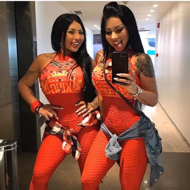 Phẫu thuật đổi màu mắt, hot girl suýt mù