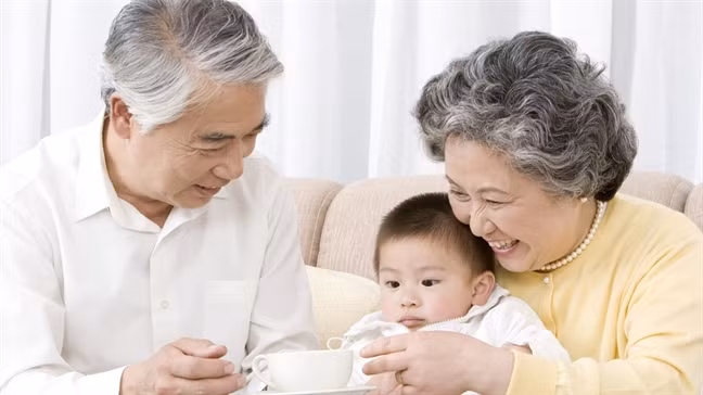 Le nao ba noi moi la me cua con?