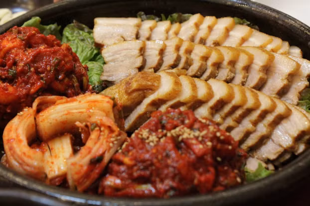 Học công thức này của người Hàn, đảm bảo món thịt luộc sẽ thơm ngon và đưa cơm hơn hẳn 0