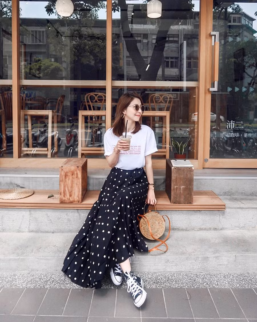 53738261_319210158779934_4911546915512890107_n