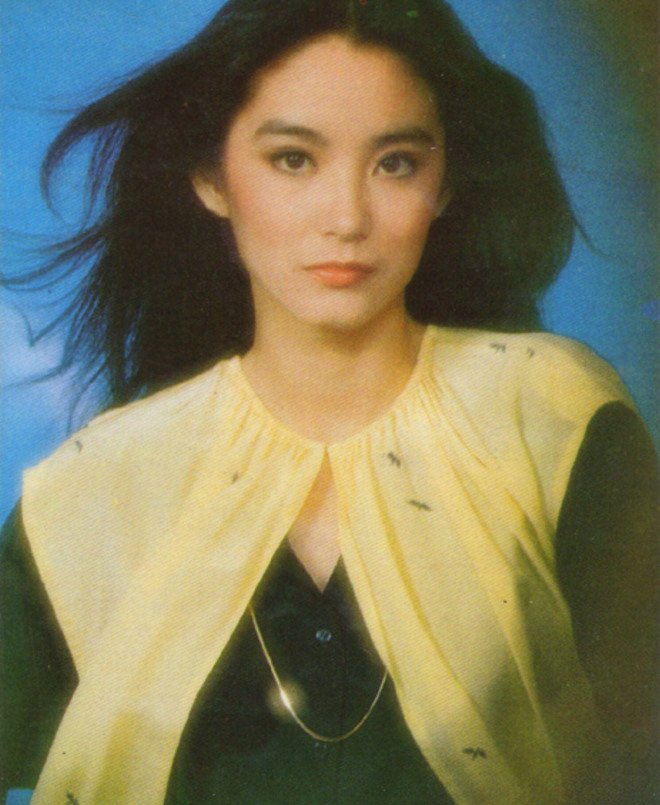 Ngạc nhiên những mẫu thời trang thập niên 80 ngày nay vẫn thịnh hành ảnh 1 Ngac nhien khi thoi trang thap nien 80 van con thinh den ngay nay hinh anh 1