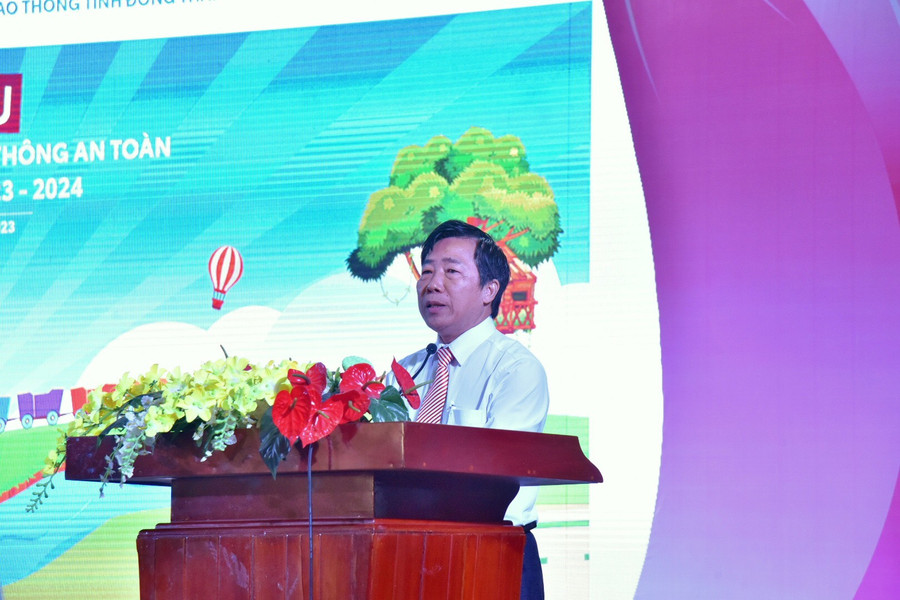 Ông Nguyễn Minh Tâm – Phó Giám đốc Sở GD&amp;ĐT Đồng Tháp phát biểu khai mạc tại chương trình giao lưu