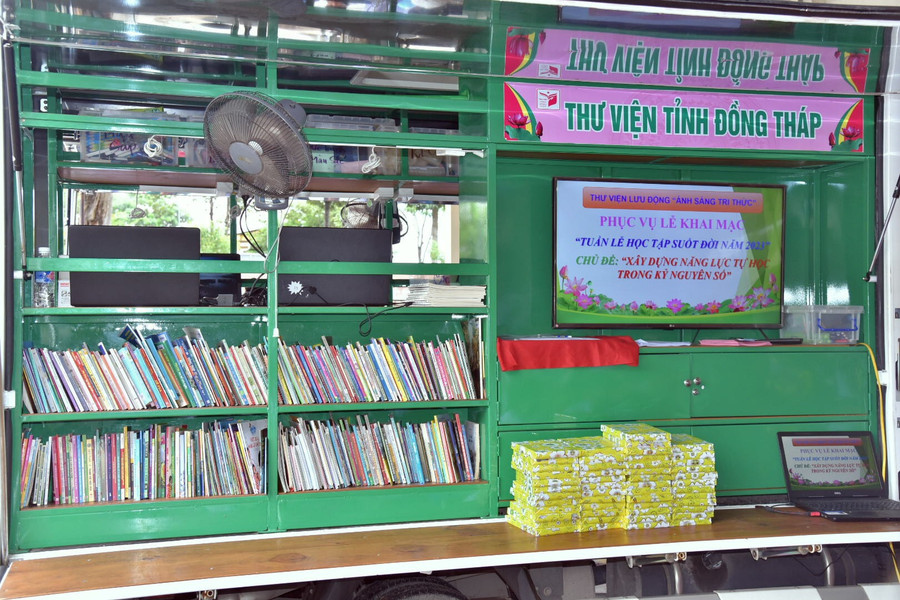 Mô hình thư viện lưu động, hưởng ứng tuần lễ học tập suốt đời năm 2023 tại huyện Tháp Mười Mô hình thư viện lưu động, hưởng ứng tuần lễ học tập suốt đời năm 2023 tại huyện Tháp Mười