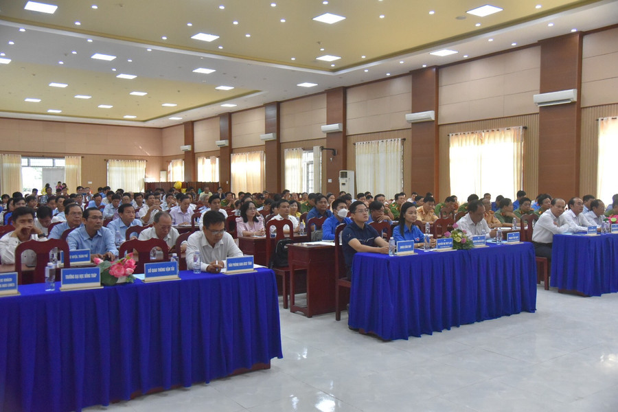 Quang cảnh hội thảo Quang cảnh hội thảo