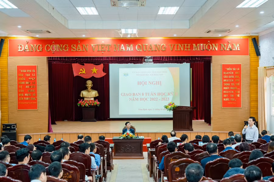 Sở GD&amp;ĐT Nam Định vừa tổ chức hội nghị giao ban 8 tuần học kỳ 2 năm học 2022-2023.