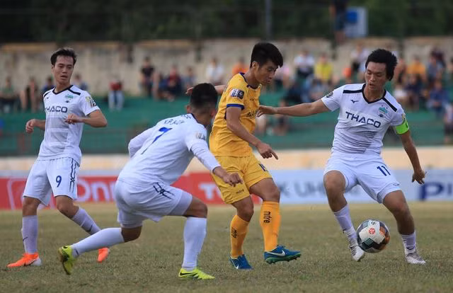 Bầu Đức sẵn sàng đưa cầu thủ HA Gia Lai ra nước ngoài thi đấu, ngay khi nhận được đề nghị hấp dẫn từ các đội bóng ngoại