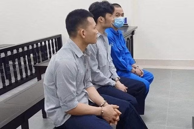 Các bị cáo tại phiên tòa - Ảnh: Đại đoàn kết,