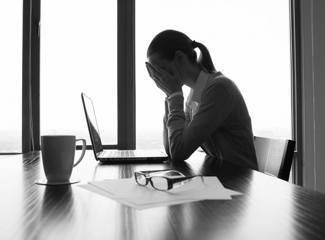 Top 5 chứng rối loạn tâm lý thường gặp ở các chị em công sở, không nhận biết sớm sẽ gây ra tổn thương nặng nề - Ảnh 5. Top 5 chứng rối loạn tâm lý thường gặp ở các chị em công sở, không nhận biết sớm sẽ gây ra tổn thương nặng nề - Ảnh 5.