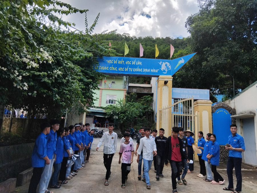 Nhiều thí sinh đánh giá đề Toán năm nay quá sức.