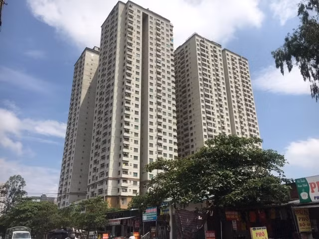 Ha Noi tam dung thu hoi so hong tai cac chung cu vi pham xay dung hinh anh 1