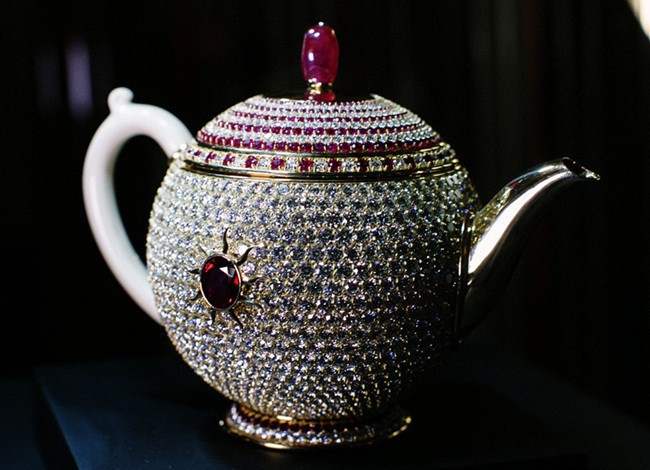 Cận cảnh những dụng cụ nhà bếp đắt đỏ, một đôi đũa có giá lên tới 3 triệu đồng ảnh 22