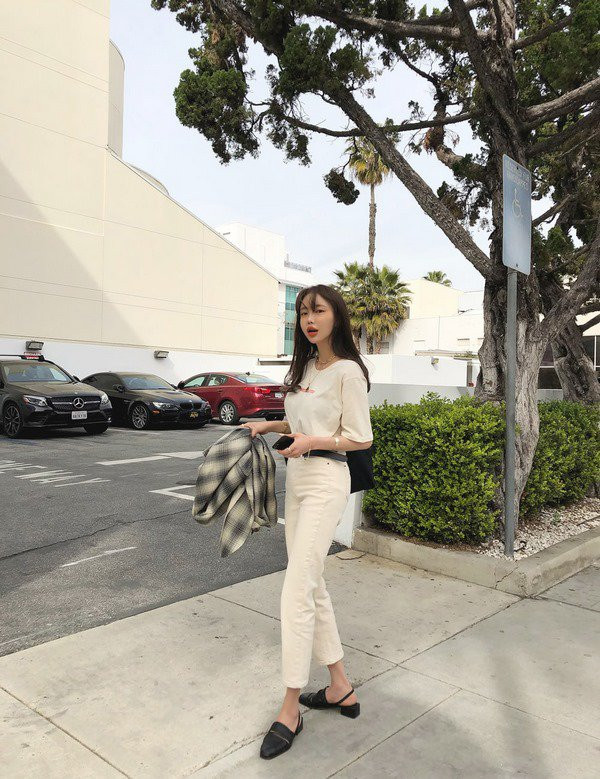 mua mua gio, day la 4 kieu giay dep giup chi em bao toan hinh anh chin chu di lam - 13