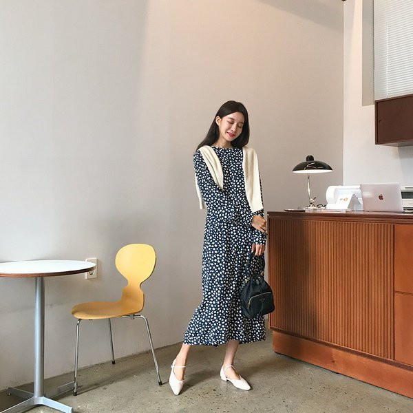 mua mua gio, day la 4 kieu giay dep giup chi em bao toan hinh anh chin chu di lam - 9