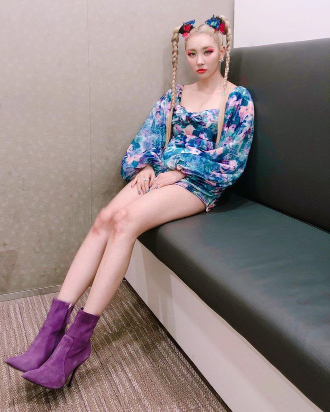 Top những mẫu giày hot hit được idol Hàn lăng xê trong thu này ảnh 9 Empty