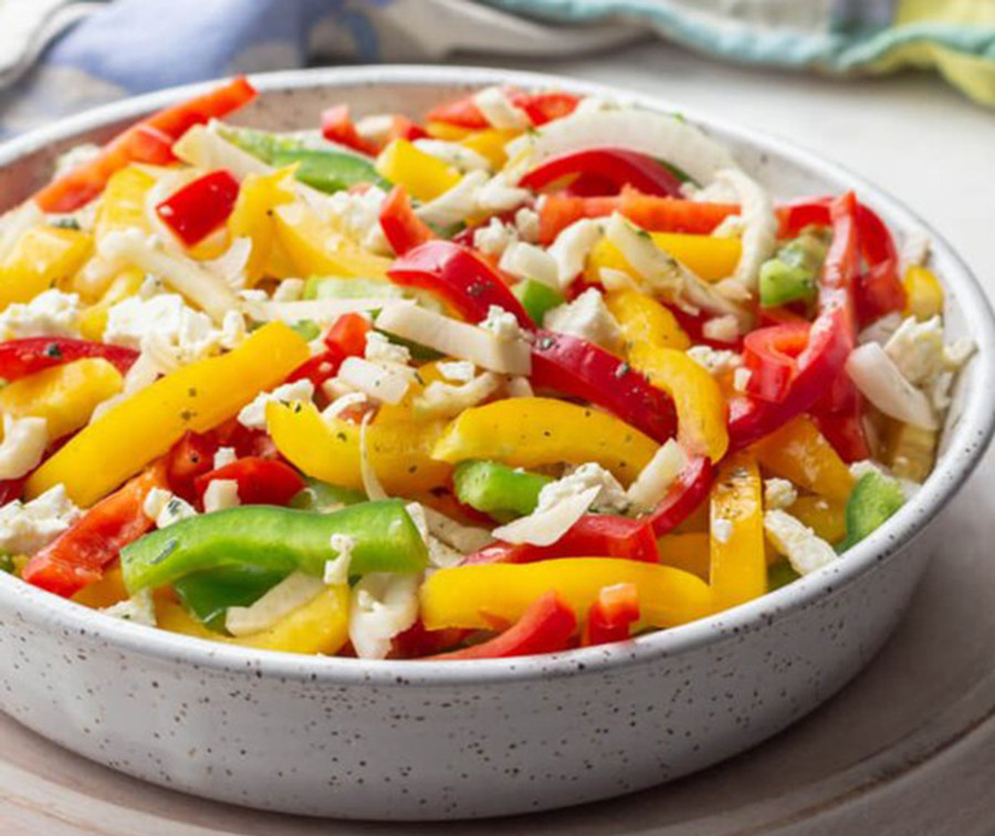 Bất kỳ màu ớt chuông nào cũng là sự bổ sung tuyệt vời cho chế độ ăn uống nhằm chống lại các gốc tự do và giảm căng thẳng oxy hóa. (Ảnh: ITN) Bất kỳ màu ớt chuông nào cũng là sự bổ sung tuyệt vời cho chế độ ăn uống nhằm chống lại các gốc tự do và giảm căng thẳng oxy hóa. (Ảnh: ITN)