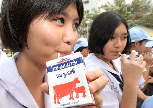 Thái Lan đưa sữa vào trường học từ năm 1992