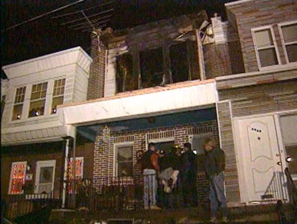 Nhà của hai mẹ con đã bị cháy mà không rõ lý do