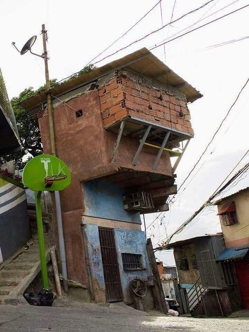 Đỉnh cao của ngành xây dựng. Đỉnh cao của ngành xây dựng.