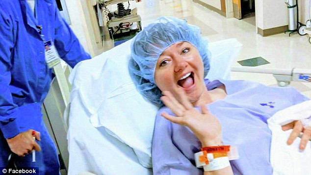 Day trước khi lên bàn mổ hiến thận. Day trước khi lên bàn mổ hiến thận.