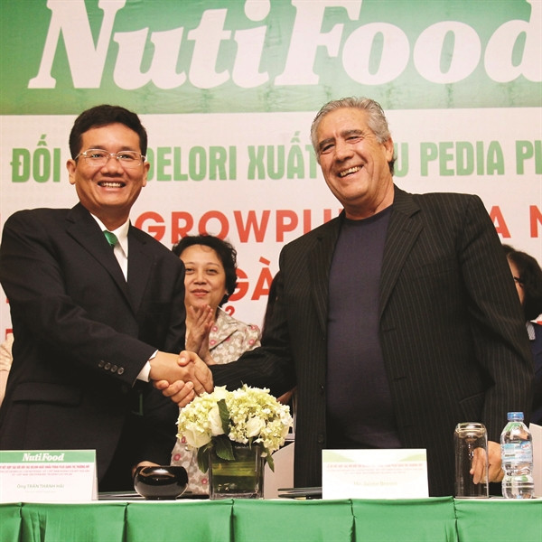 Đua xuất ngoại sữa Việt Dua xuat ngoai sua Viet