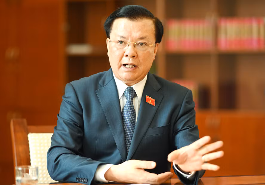 Bí thư Thành ủy Hà Nội Đinh Tiến Dũng