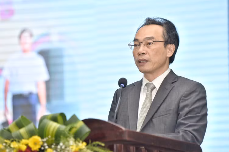 Thứ trưởng Bộ GD&amp;ĐT, PGS.TS Hoàng Minh Sơn phát biểu tại ngày hội