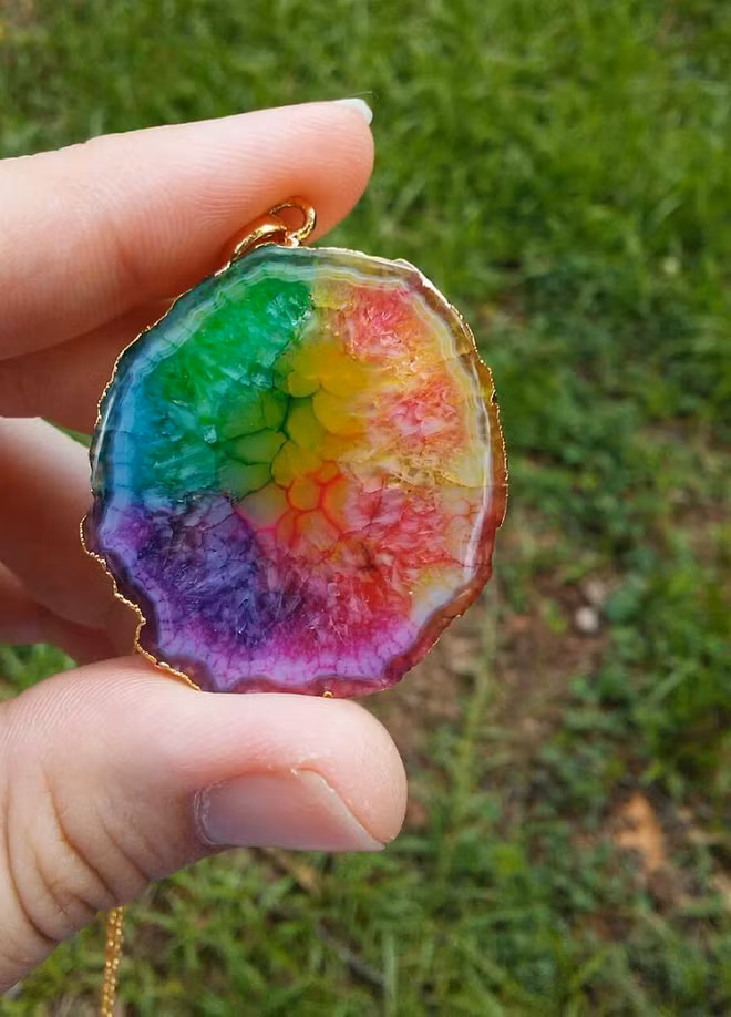 Chiêm ngưỡng những viên đá đẹp long lanh như một vũ trụ huyền bí thu nhỏ - Ảnh 10.